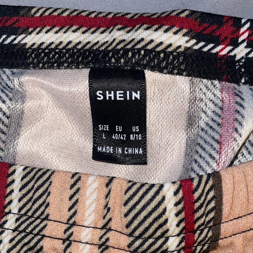 Plaid Pencil Skirt - Picture 3 of 4